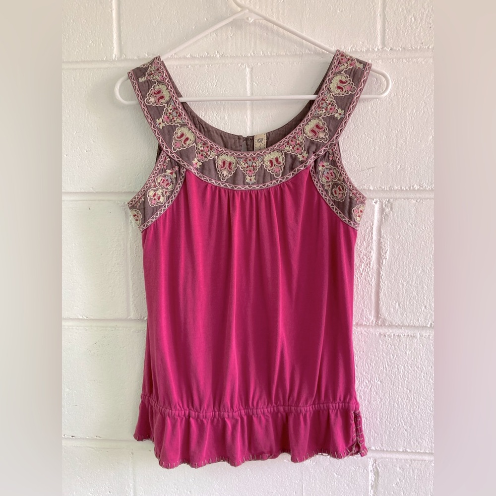 Ric Rac by Anthropologie- Pinl sleeveless top with ribbon detail at neckline.